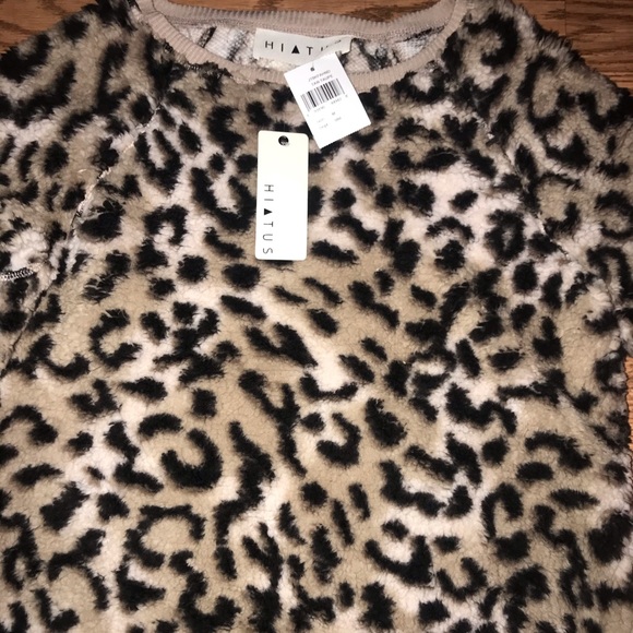 SOFTEST LEOPARD PRINT SWEATER - Picture 2 of 3